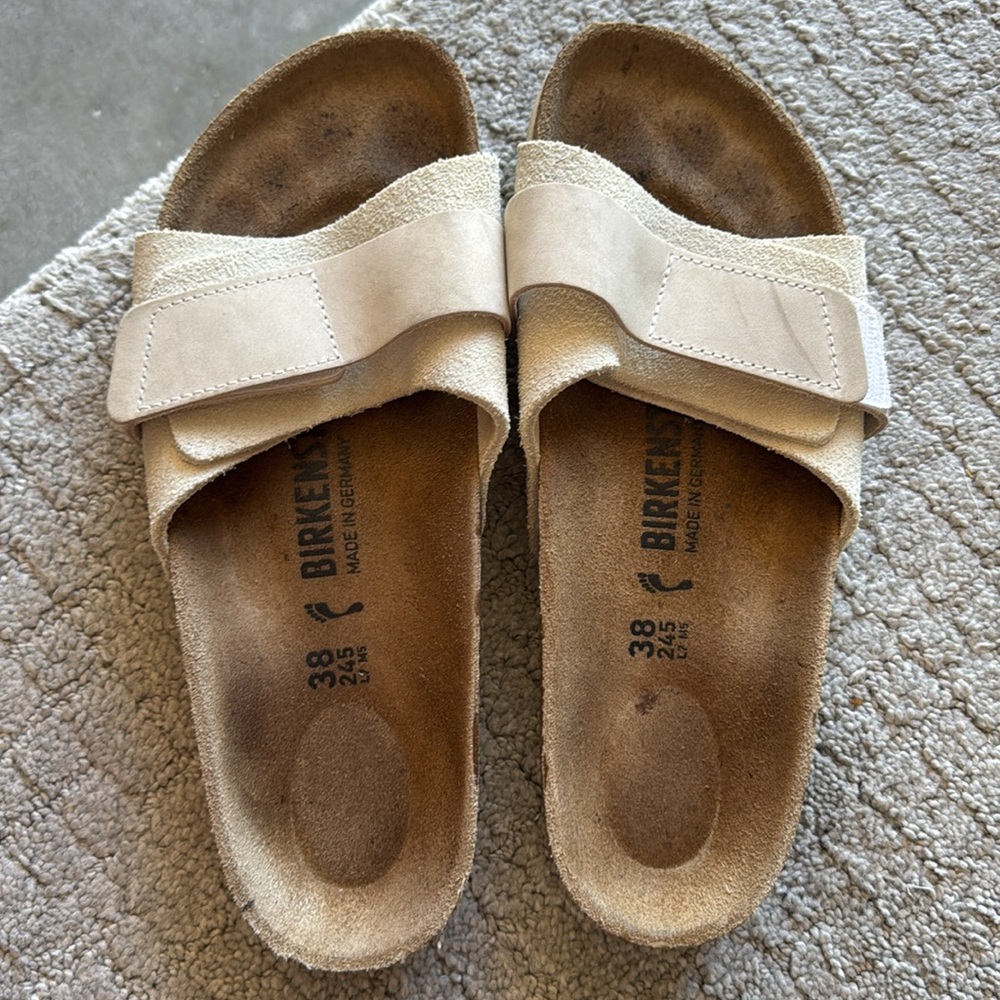 Birkenstock Oita Sandals - Picture 3 of 4
